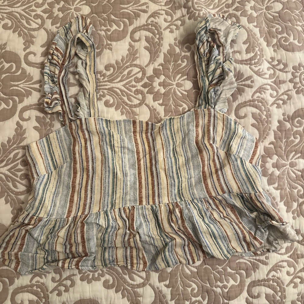 Ruffle Crop Top